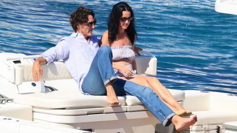 3bbfef53-3674justintrudeaukatyperry582026.jpg