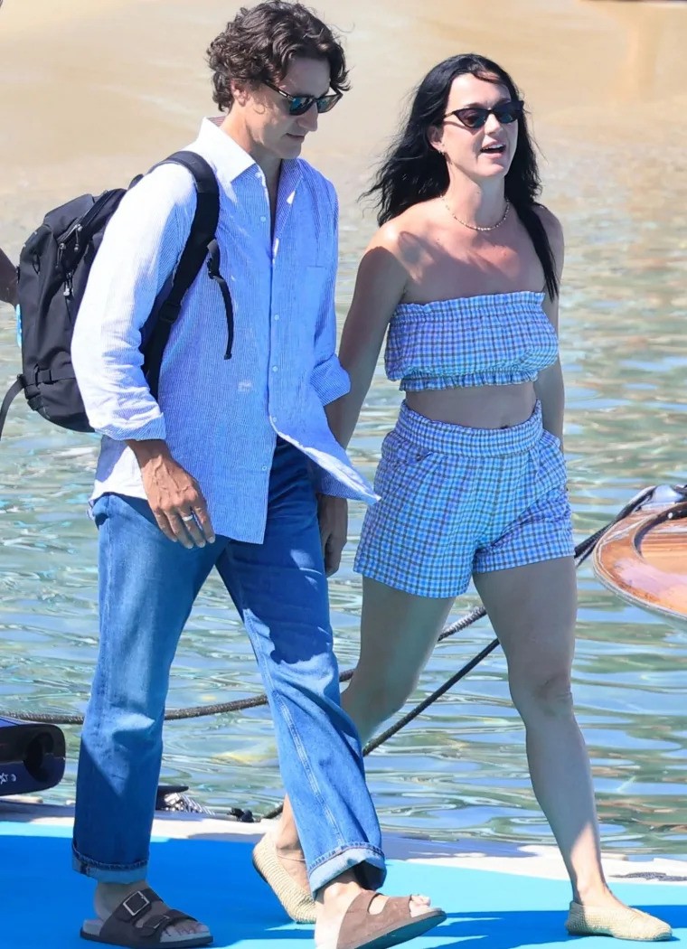 c9862f8b-3447justintrudeaukatyperry582026.jpg