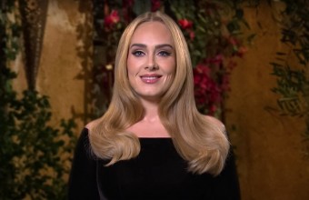 Η Adele γιορτάζει τα δέκα χρόνια από την κυκλοφορία του «21»