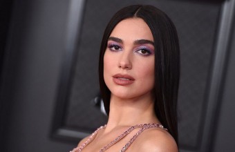 Dua Lipa: Δεν κατέθεσε στα Βραβεία Grammy το «Levitating»