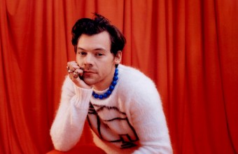 Harry Styles: Το «Harry’s House» κάνει ντεμπούτο στο No. 1 του Billboard 200 με μισό εκατομμύριο πωλήσεις