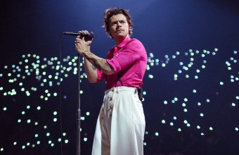 Harry Styles: Οκτώ θεατές λιποθύμησαν σε συναυλία του στην Κολομβία – Σκηνές χάους