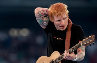 Ο Ed Sheeran βάζει «παύση» στην καριέρα του για να αφοσιωθεί στην οικογένειά του