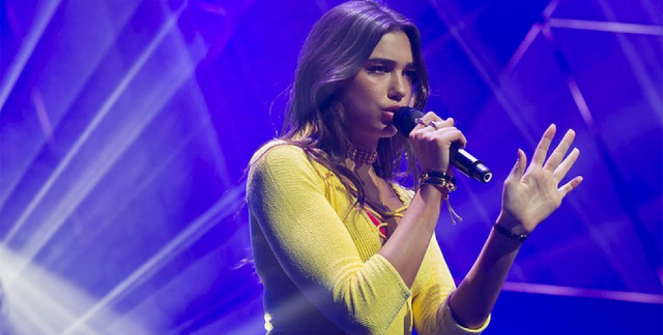 Η Dua Lipa τραγούδησε στο τελευταίο «Saturday Night Live» του 2020!