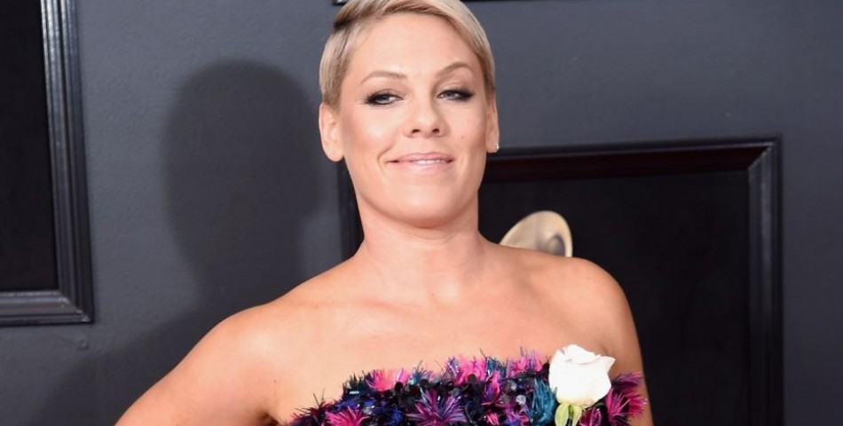 Η P!nk μεταφέρθηκε στο νοσοκομείο 