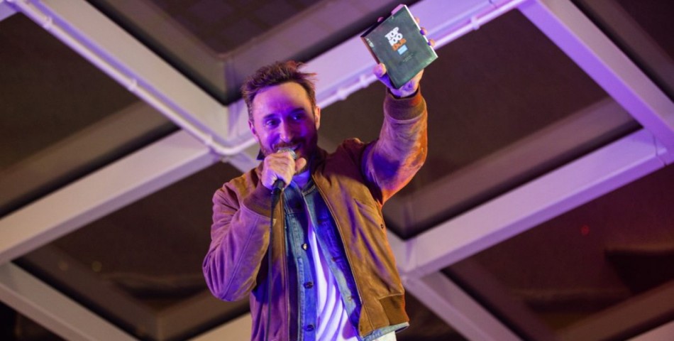 Ο David Guetta στέφθηκε ο Νο.1 DJ στον κόσμο για δεύτερη συνεχόμενη χρονιά!