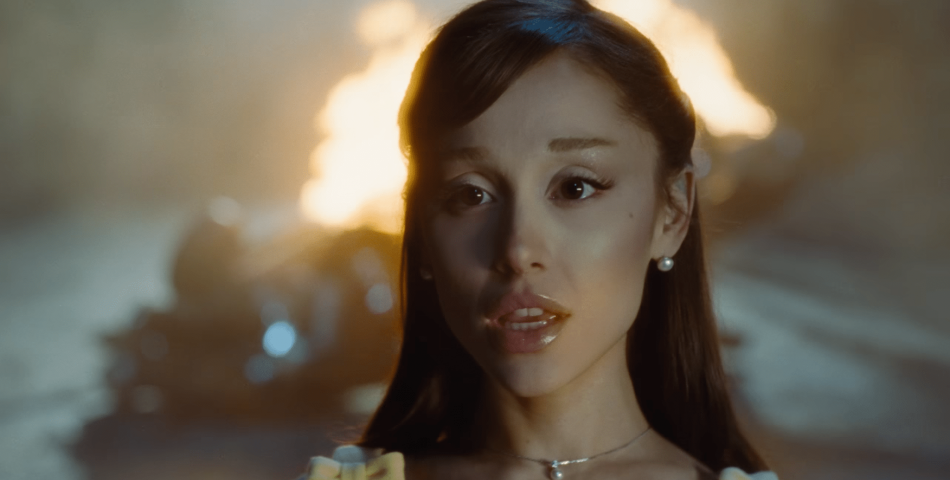 Η Ariana Grade στην κορφή των Charts με το «Hate That I Made You Love Me»