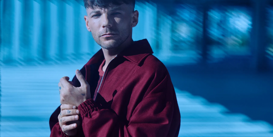  Louis Tomlinson γιορτάζει τα 16 χρόνια των One Direction θυμούμενος τα πιο αγαπημένα του τραγούδια